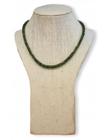 Collier en Apatite verte