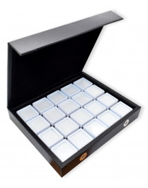 Coffret avec 20 boites dessus verre de 30x30x17mm