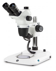 Stéréomicroscope trinoculaire Zoom NexiusZoom