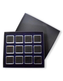 Coffret avec 12 boites carrées 12 boites SE02 de 25x25mm
