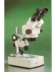 Microscope Euromex zoom gossissement de 7x à 45x