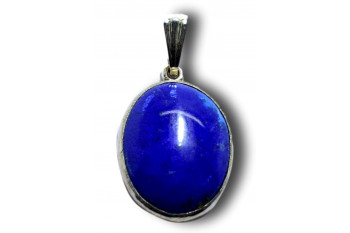 Une sélection de pendentifs en Lapis Lazuli